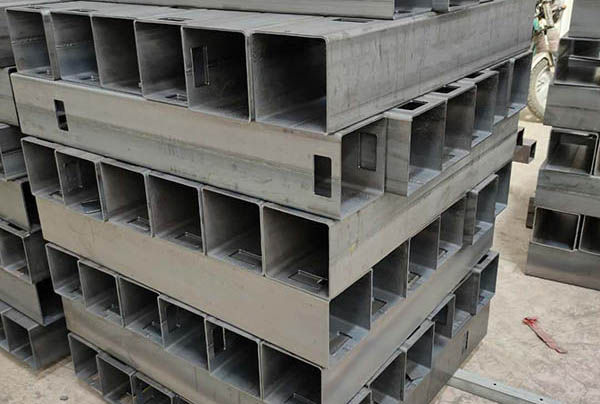 阳春大口径方管