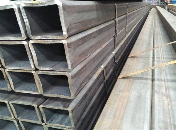 阳春Q355B方管<font style='color:red'>加工折弯</font>